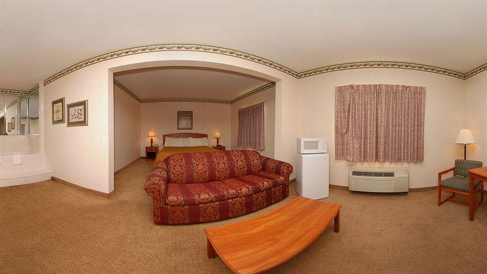 Quality Inn West Memphis I-40 Esterno foto