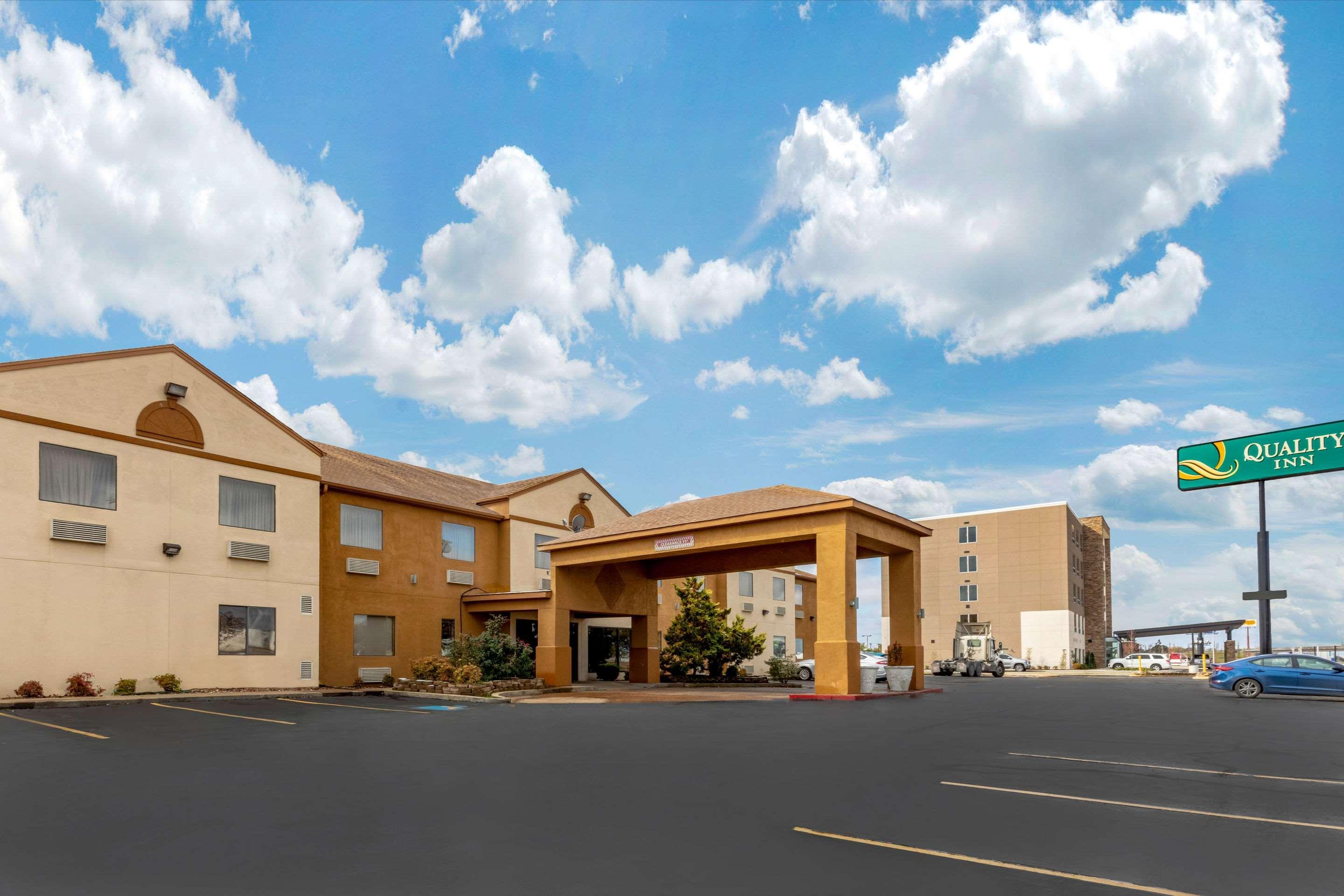 Quality Inn West Memphis I-40 Esterno foto